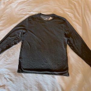 Tommy Bahama LG LS Tee Dark Gray